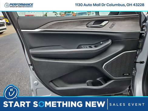 New 2024 Jeep Grand Cherokee Limited 4xe image 22