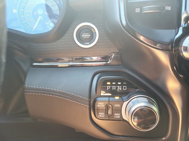 Used 2022 RAM 1500 Limited w/ Body Color Bumper Group AWD/4WD image 31