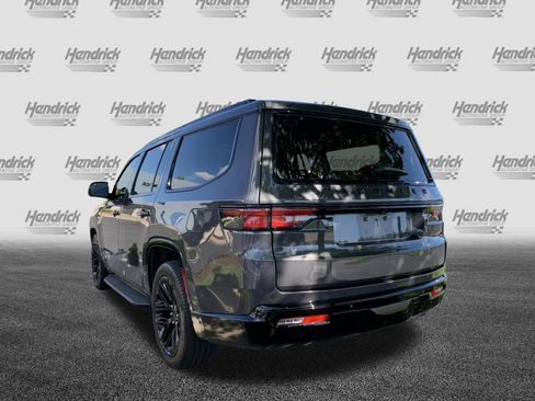 Used 2024 Jeep Wagoneer Series II w/ Convenience Group I RWD image 8