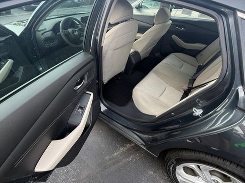 Used 2023 Honda Accord LX image 11
