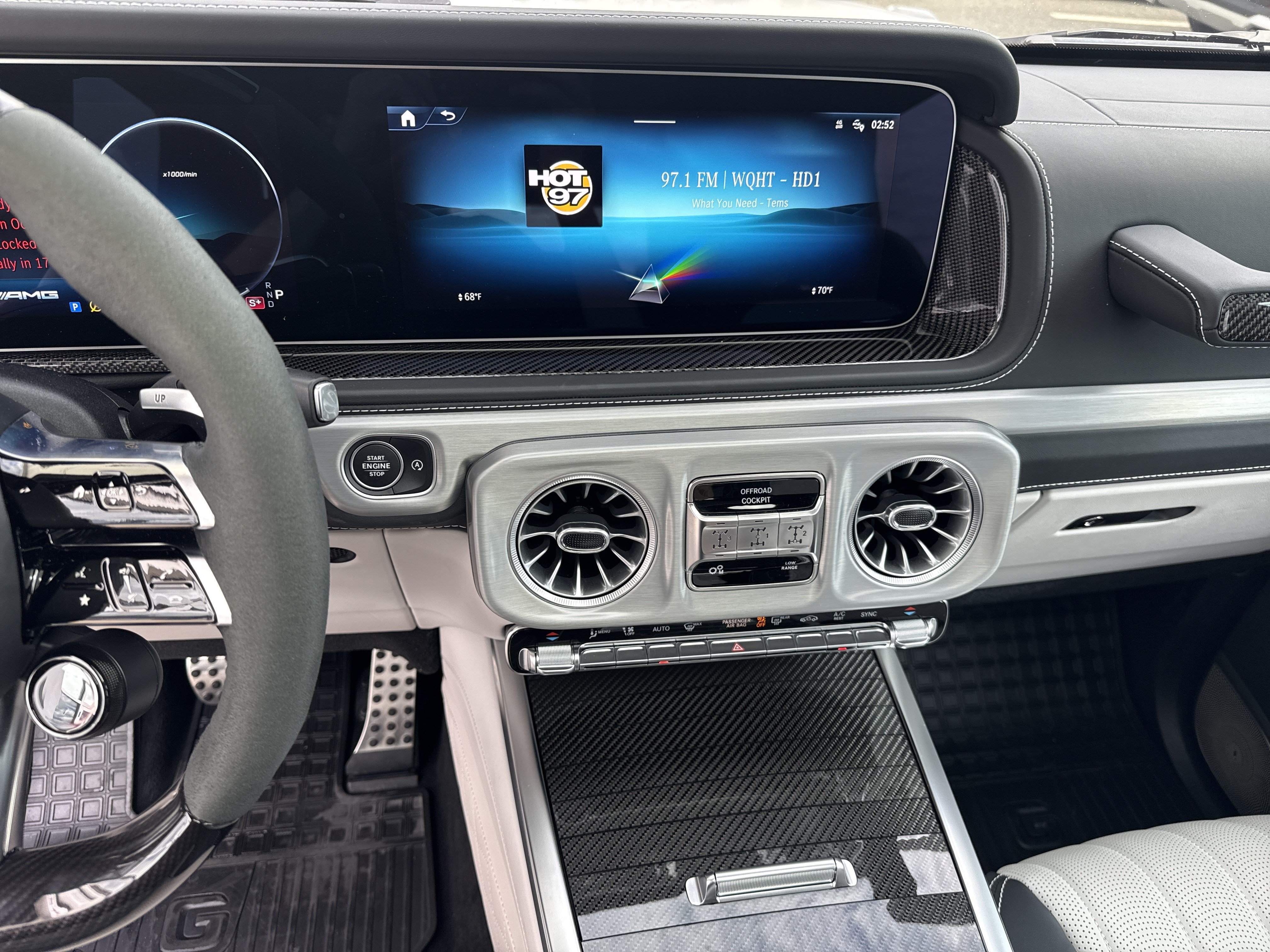 Used 2025 Mercedes-Benz G 63 AMG 4MATIC image 17