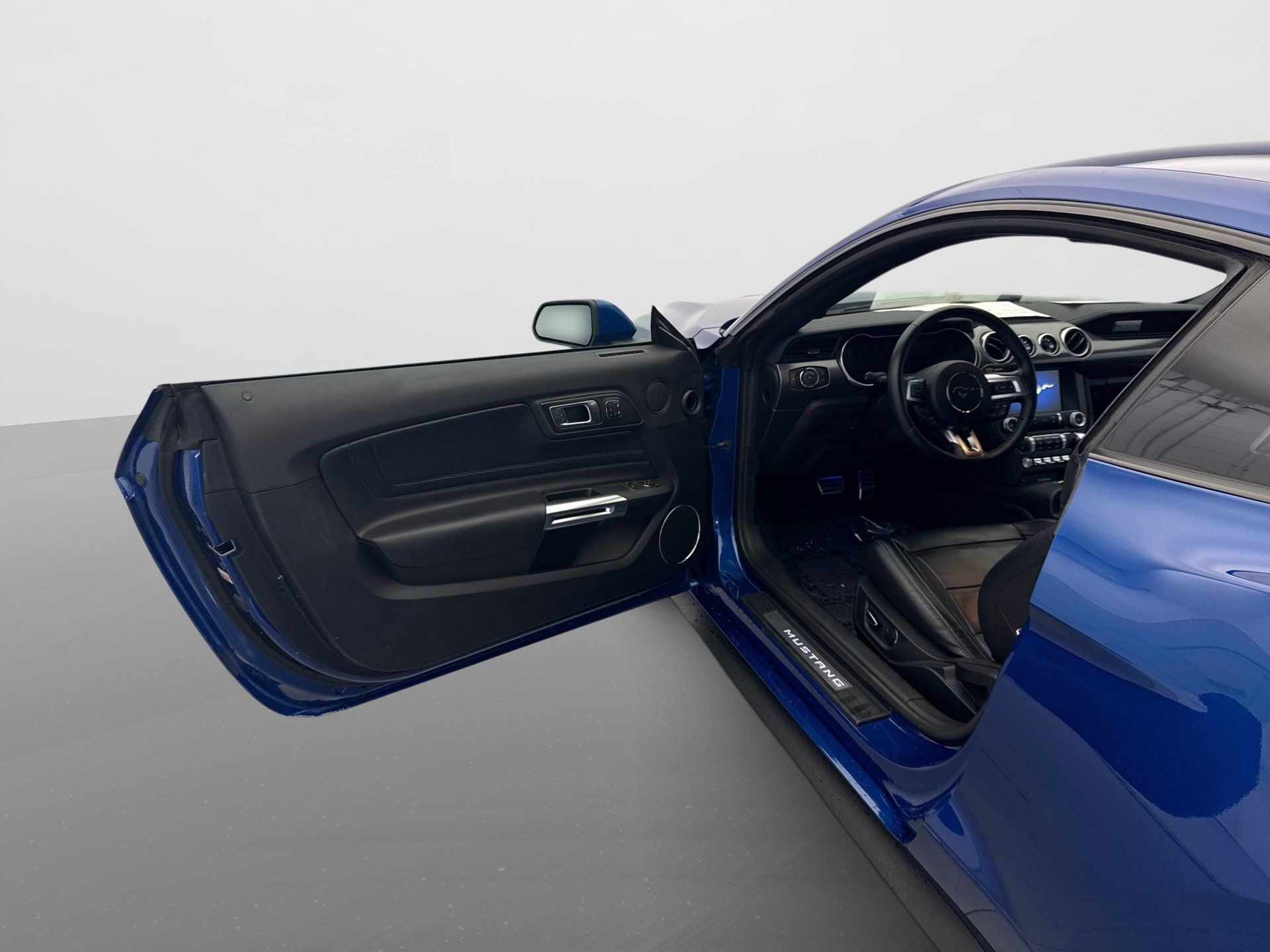 Used 2018 Ford Mustang GT Premium w/ GT Performance Package RWD image 9