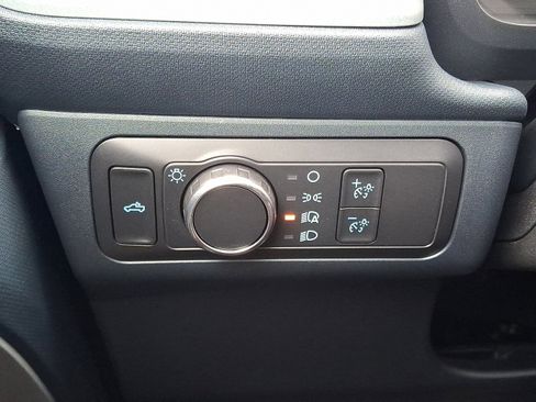 Used 2022 Ford Maverick Lariat w/ Lariat Luxury Package image 23