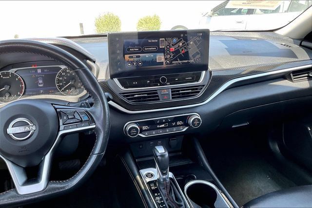 Used 2023 Nissan Altima 2.0 SR FWD image 5