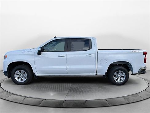 Used 2025 Chevrolet Silverado 1500 LT image 1