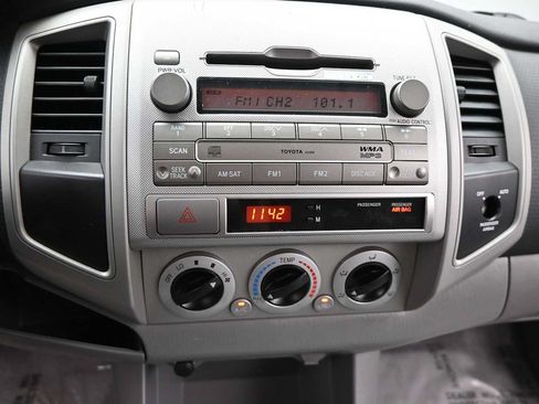 Used 2011 Toyota Tacoma 2WD Access Cab w/ SR5 Pkg #2 image 20