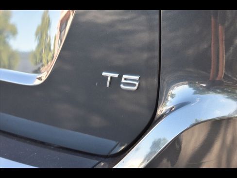 Used 2016 Volvo XC60 T5 Platinum FWD image 53