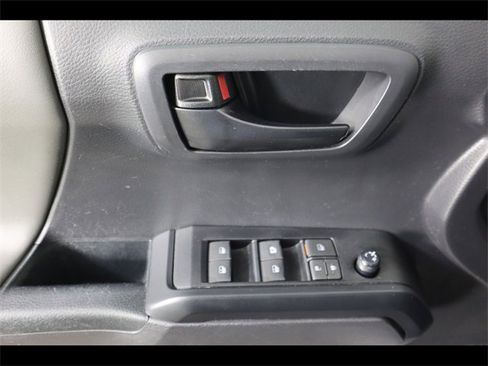 Used 2022 Toyota Tacoma SR5 image 16