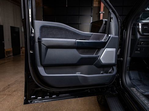 Used 2025 Ford F150 Platinum w/ Equipment Group 702A High image 36