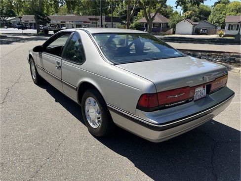 Used 1990 Ford Thunderbird LX RWD image 8