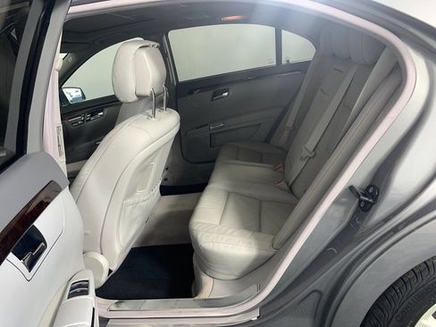 Used 2013 Mercedes-Benz S 550 image 33