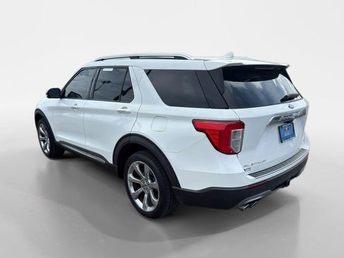 Used 2020 Ford Explorer Platinum w/ Premium Technology Package AWD/4WD image 3
