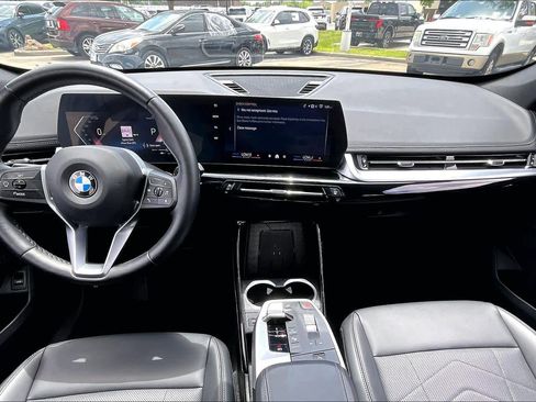 Used 2025 BMW X1 xDrive28i image 14