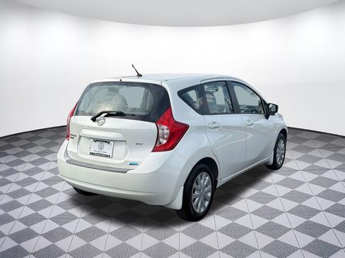 Used 2015 Nissan Versa Note SV FWD image 9