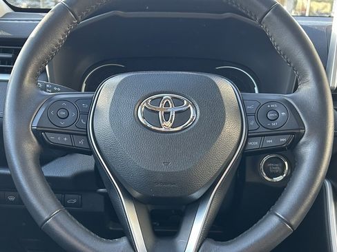 Certified 2024 Toyota RAV4 XLE w/ Convenience Package image 20