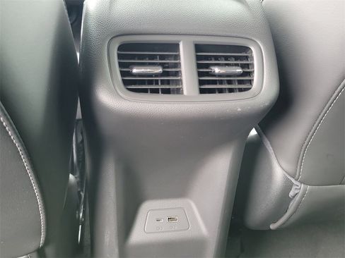 Used 2025 Buick Envision Preferred image 21