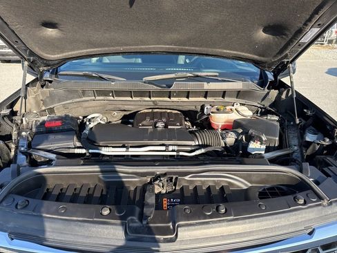 Used 2023 Chevrolet Silverado 1500 LT image 36