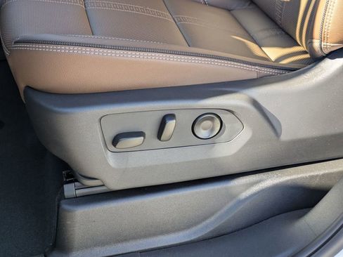 New 2026 Chevrolet Tahoe High Country image 17