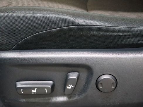 Used 2024 Toyota 4Runner TRD Off-Road image 17