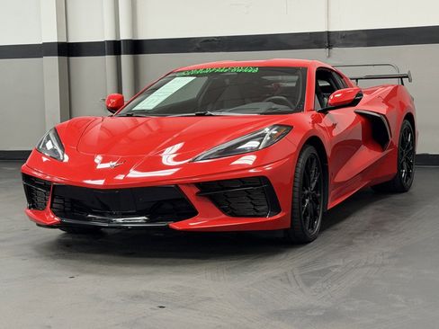 Used 2025 Chevrolet Corvette Stingray Coupe w/ 1LT image 7