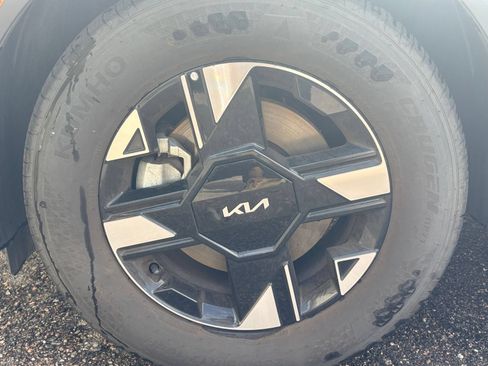 Used 2026 Kia Sportage LX AWD/4WD image 27