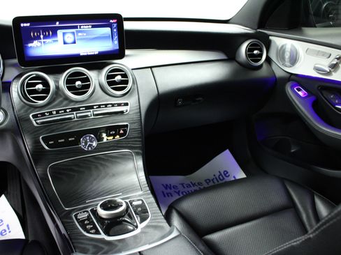 Used 2021 Mercedes-Benz C 300 Sedan w/ Premium Package image 18
