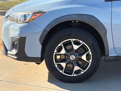 Used 2018 Subaru Crosstrek 2.0i image 5