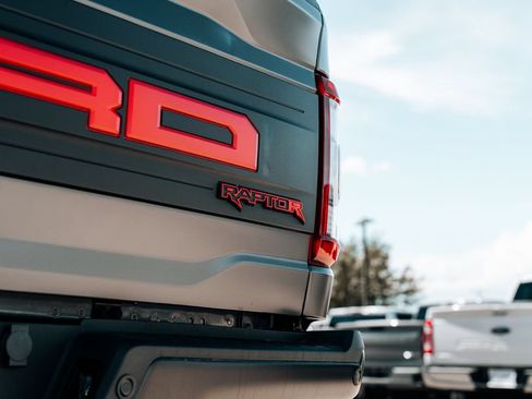 Used 2023 Ford F150 Raptor w/ Equipment Group 802A Raptor R AWD/4WD image 17