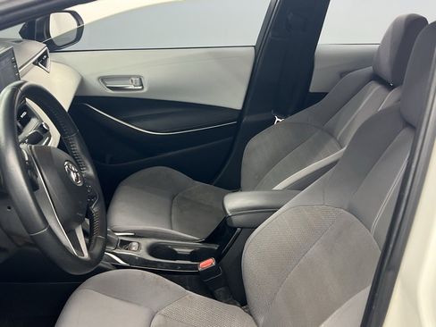 Used 2021 Toyota Corolla SE w/ Carpet Mat Package (TMS) image 9