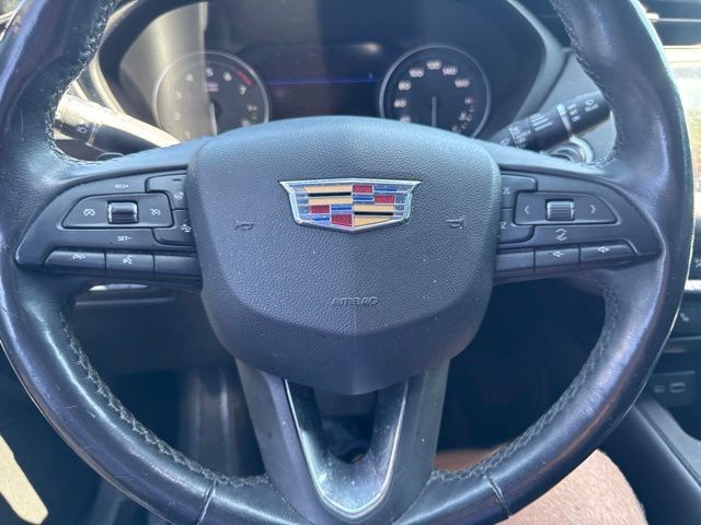 Used 2019 Cadillac XT4 Premium Luxury FWD image 20