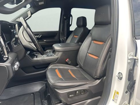 Used 2024 GMC Sierra 2500 AT4 w/ AT4 Preferred Package AWD/4WD image 34