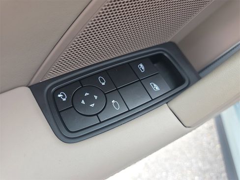 Used 2025 Porsche 911 Carrera GTS image 21