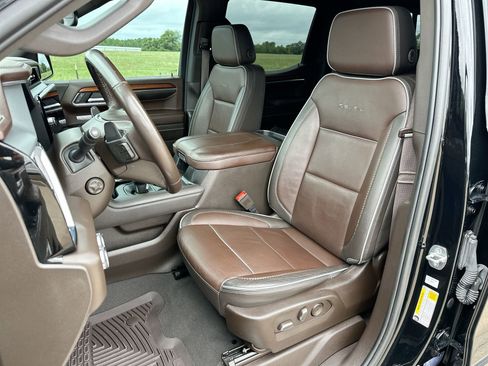 Used 2023 GMC Sierra 1500 Denali w/ Denali Reserve Package AWD/4WD image 11