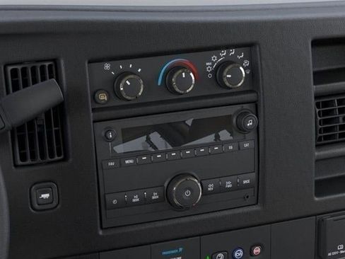 New 2025 GMC Savana 2500 w/ Driver Convenience Package image 22