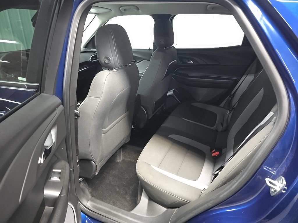 Used 2023 Chevrolet TrailBlazer LT AWD/4WD image 30