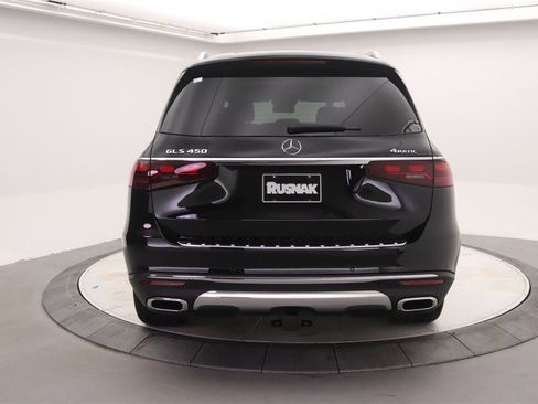 New 2026 Mercedes-Benz GLS 450 4MATIC image 3