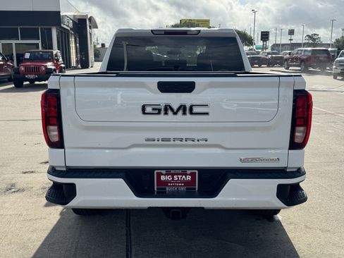 New 2026 GMC Sierra 1500 Elevation w/ LPO, Elevation Black Package RWD image 9