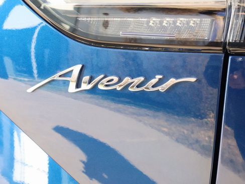 Certified 2023 Buick Envision Avenir image 17