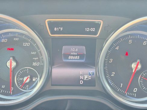 Used 2018 Mercedes-Benz GLE 350 image 25