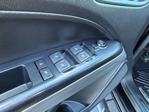 Used 2021 Chevrolet Colorado LT w/ Safety Package image 21