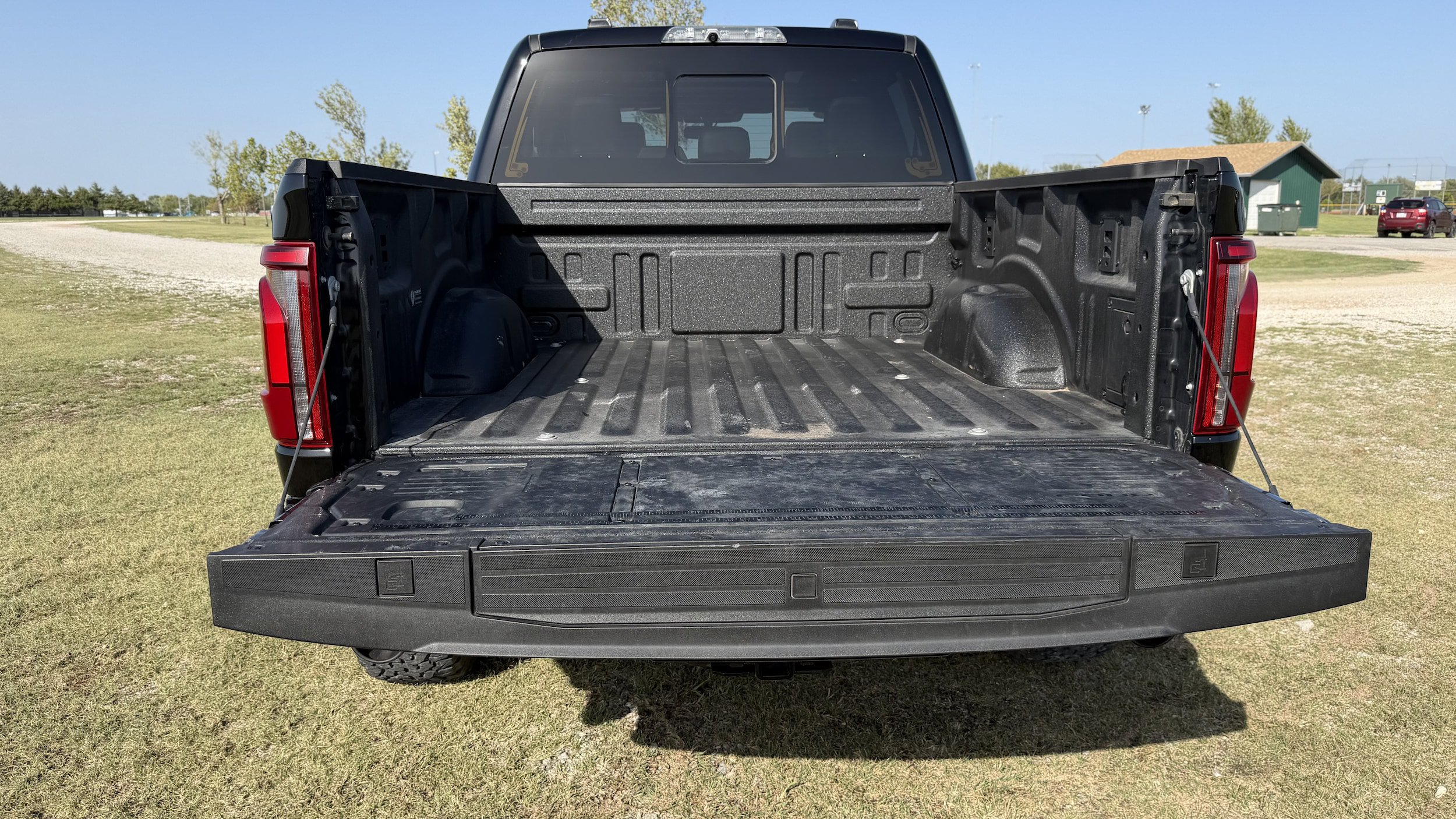 Used 2024 Ford F150 Raptor AWD/4WD image 5