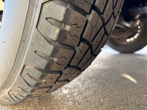 Used 2014 Mercedes-Benz Sprinter 2500 image 15