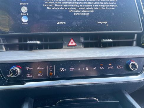 Used 2023 Kia Sportage X-Line AWD/4WD image 16