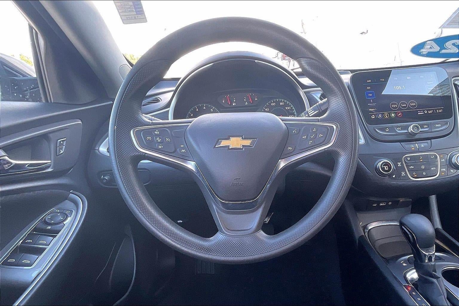 Used 2024 Chevrolet Malibu LT FWD image 5