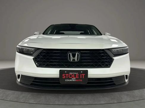 Used 2023 Honda Accord EX image 7
