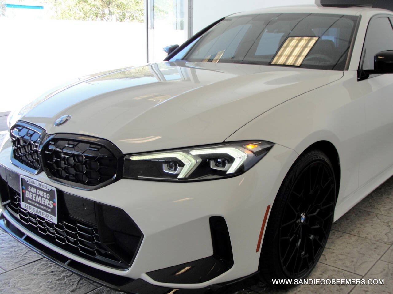 Used 2023 BMW 330i Sedan w/ M Sport Package RWD image 37