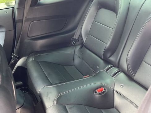 Used 2022 Ford Mustang GT Premium RWD image 14