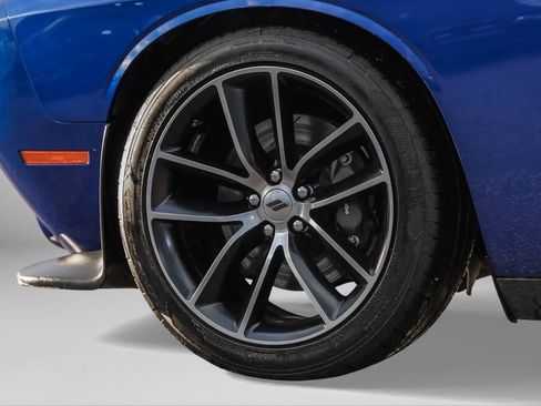 Used 2018 Dodge Challenger R/T Scat Pack w/ Leather Interior Group image 54