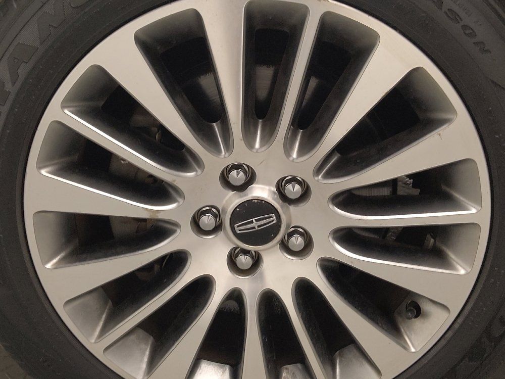 Used 2017 Lincoln MKC Reserve FWD image 31