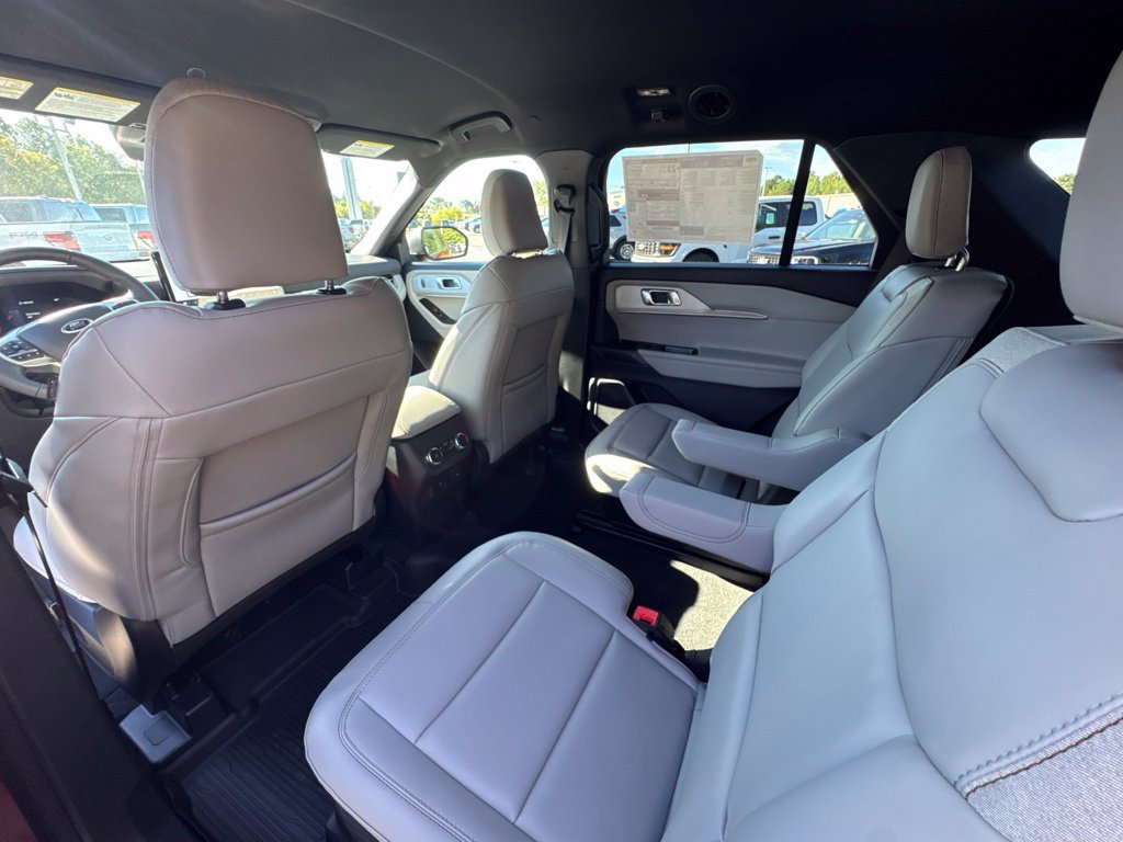 New 2027 Ford Explorer Active w/ Active Comfort Package AWD/4WD image 26
